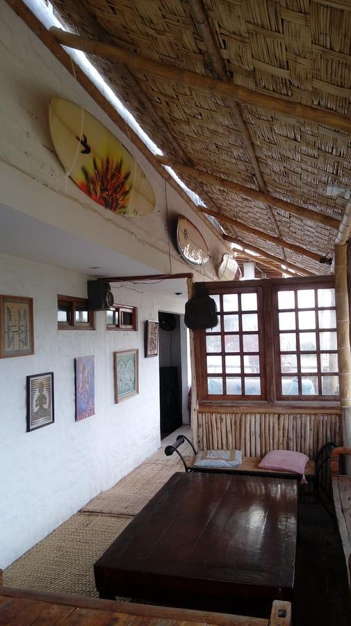 Hostel Tio Richi Surfcamp Punta Hermosa Exterior foto